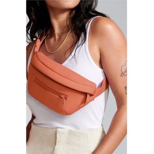 Dagne Dover Ace Water Resistant Neoprene Belt Bag, NWOT